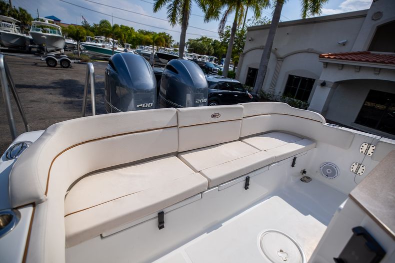Thumbnail 16 for Used 2021 Sea Hunt Escape 27 boat for sale in West Palm Beach, FL