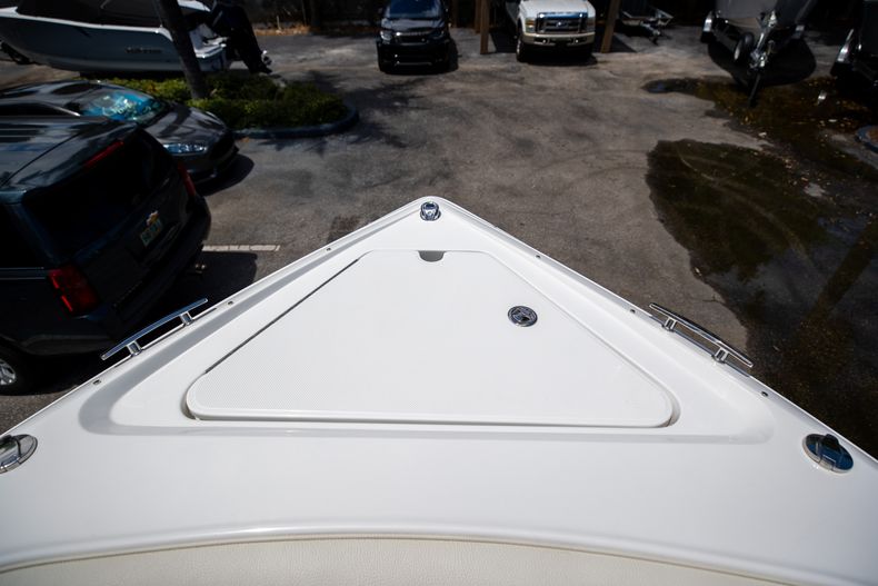 Thumbnail 44 for New 2022 Cobalt 30SC boat for sale in West Palm Beach, FL