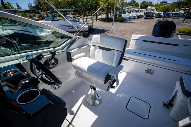 Thumbnail 22 for New 2022 Blackfin 232DC boat for sale in West Palm Beach, FL