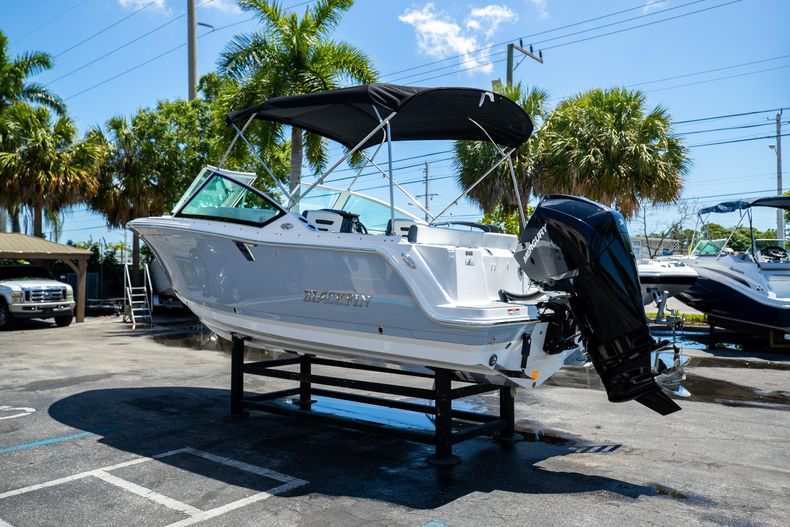 Thumbnail 5 for New 2022 Blackfin 232DC boat for sale in West Palm Beach, FL