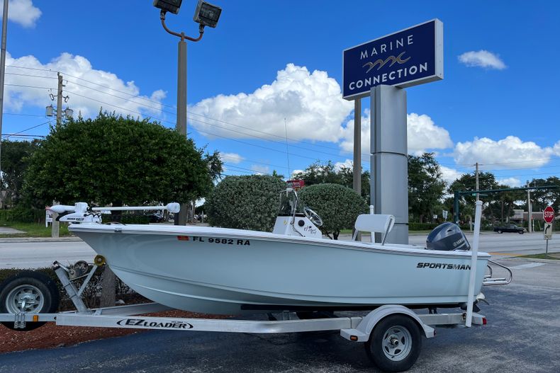 Used 2016 Sportsman 17 Island Reef boat for sale in Vero Beach, FL