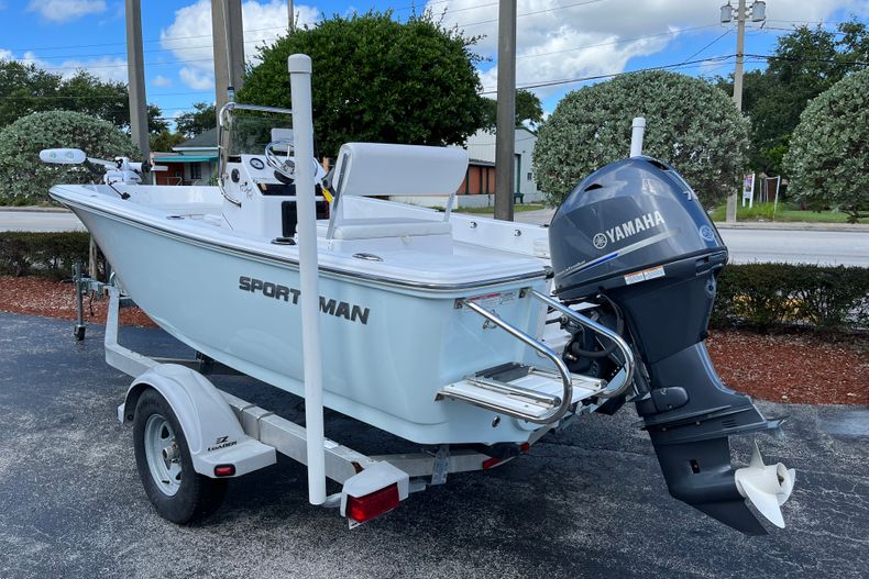 Thumbnail 2 for Used 2016 Sportsman 17 Island Reef boat for sale in Vero Beach, FL