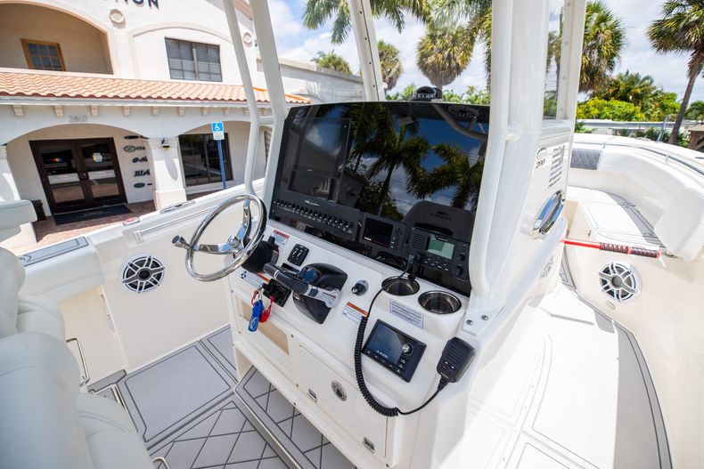 Thumbnail 26 for Used 2021 Cobia 280 cc boat for sale in West Palm Beach, FL