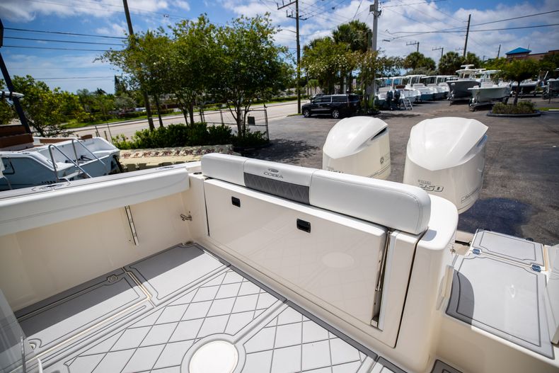 Thumbnail 16 for Used 2021 Cobia 280 cc boat for sale in West Palm Beach, FL