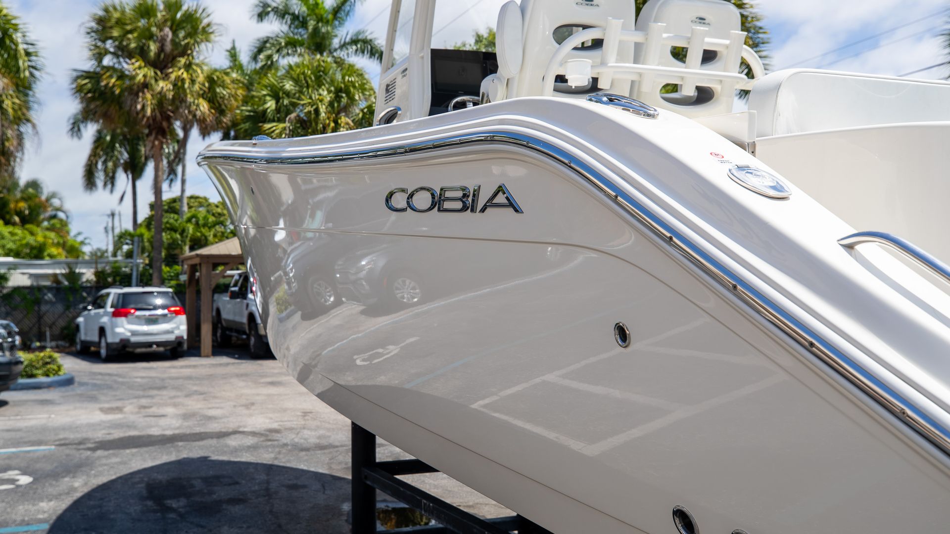 Used 2021 Cobia 280 cc #D007 image 9