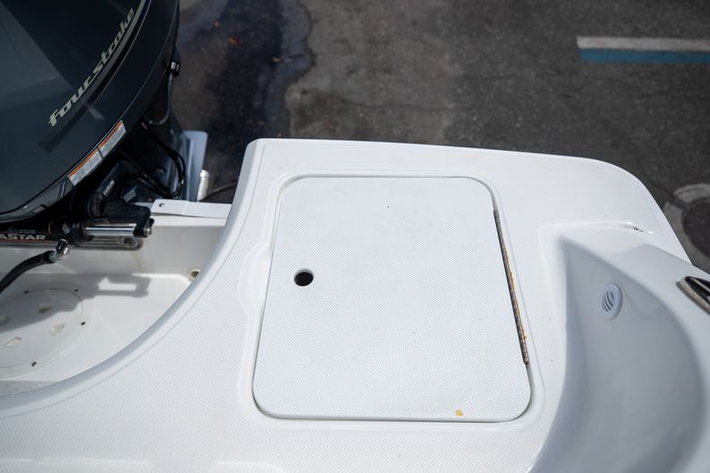 Thumbnail 13 for Used 2020 Hurricane SS 188 OB boat for sale in West Palm Beach, FL