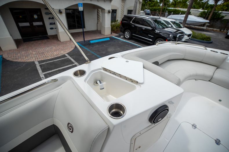 Thumbnail 31 for Used 2020 Hurricane SS 188 OB boat for sale in West Palm Beach, FL
