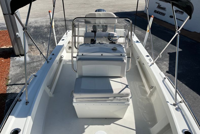 Thumbnail 17 for Used 2016 PARKER 1801 boat for sale in Vero Beach, FL