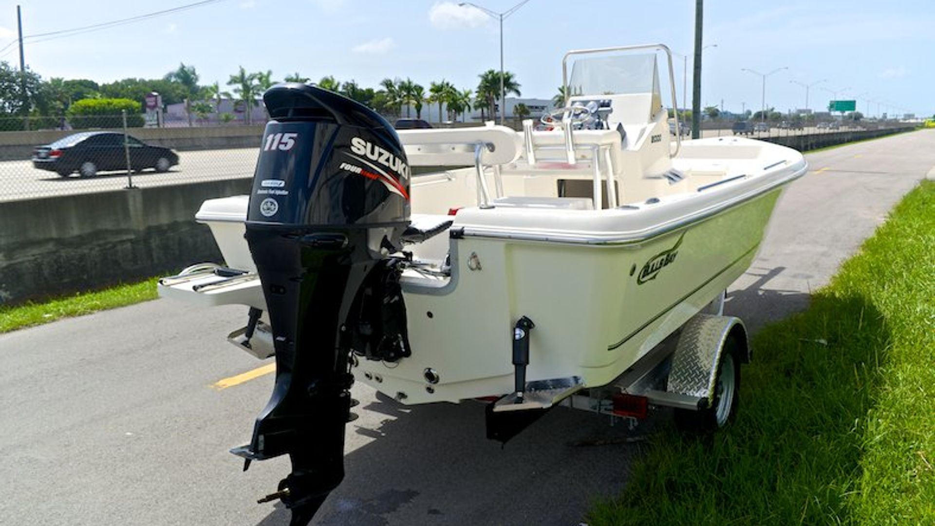 New 2014 Bulls Bay 2000 Bay Boat #5215 image 2