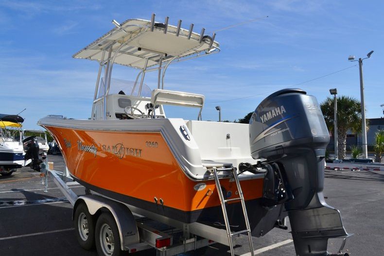 Thumbnail 4 for Used 2007 Sailfish 2360 CC Center Console boat for sale in Vero Beach, FL
