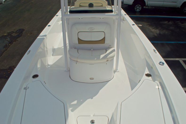 Thumbnail 51 for New 2014 Sportsman Masters 247 Bay Boat boat for sale in West Palm Beach, FL