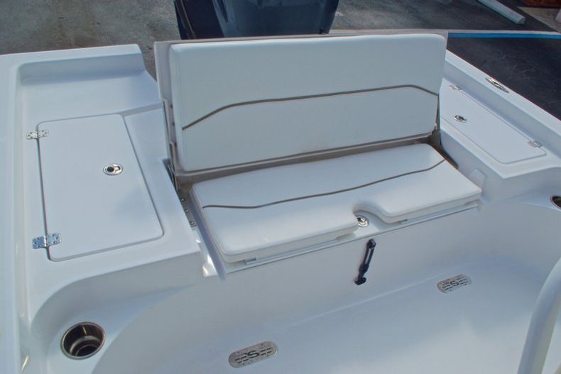 Thumbnail 12 for New 2014 Sportsman Masters 247 Bay Boat boat for sale in West Palm Beach, FL