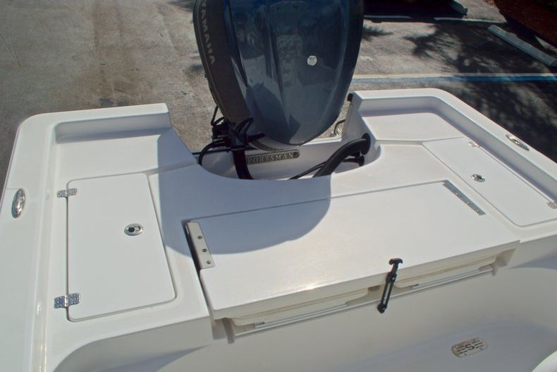 Thumbnail 13 for New 2014 Sportsman Masters 247 Bay Boat boat for sale in West Palm Beach, FL