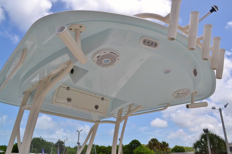 Thumbnail 27 for New 2015 Cobia 256 Center Console boat for sale in West Palm Beach, FL