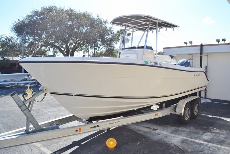 Thumbnail 3 for Used 2010 Cobia 237 Center Console boat for sale in Vero Beach, FL