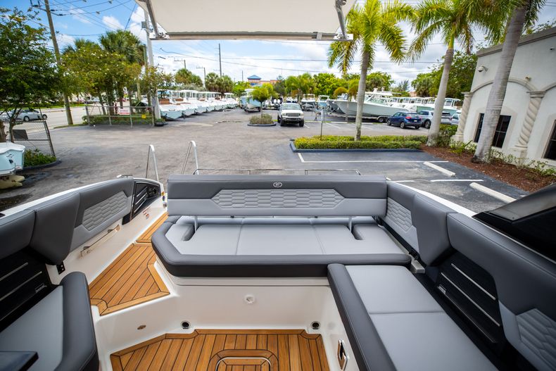 Thumbnail 19 for New 2022 Cobalt A29 boat for sale in West Palm Beach, FL