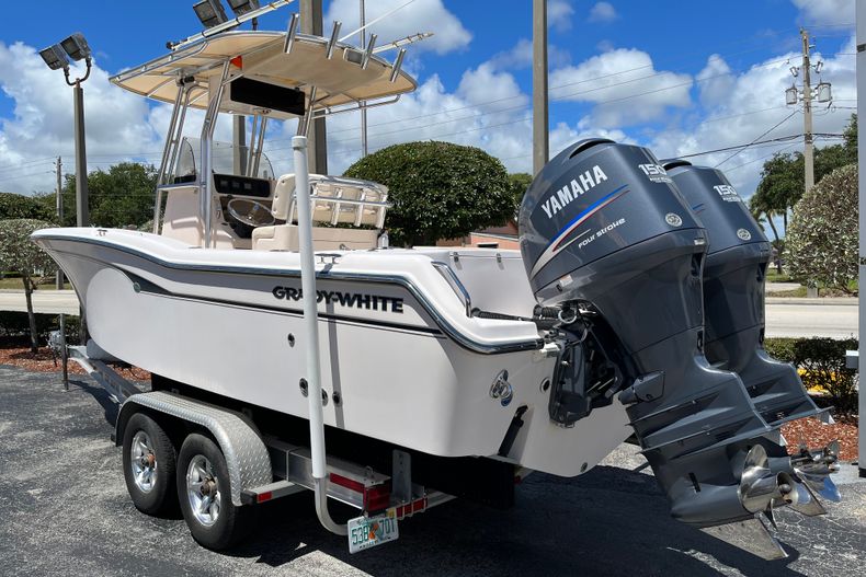 Thumbnail 4 for Used 2008 Grady White 257 Advance boat for sale in Vero Beach, FL