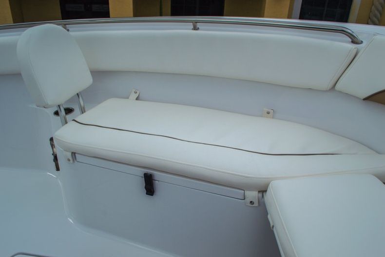 Thumbnail 57 for New 2016 Sportsman Open 252 Center Console boat for sale in Miami, FL
