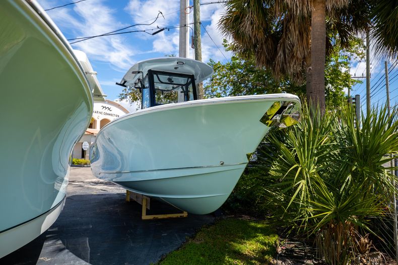 Thumbnail 1 for New 2022 Sea Hunt Gamefish 27 CB boat for sale in Stuart, FL