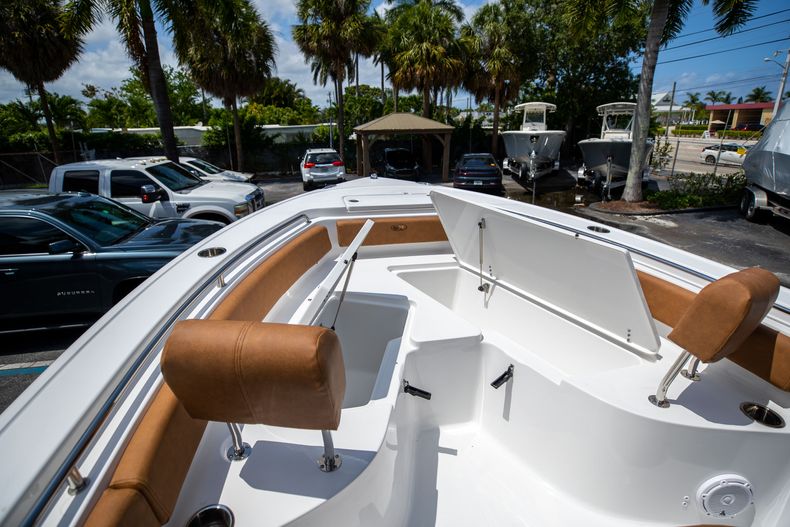 Thumbnail 29 for New 2022 Sea Hunt Ultra 229 boat for sale in West Palm Beach, FL