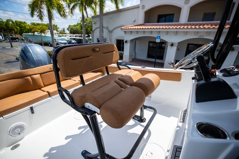 Thumbnail 23 for New 2022 Sea Hunt Ultra 229 boat for sale in West Palm Beach, FL