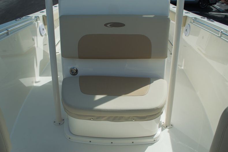 Thumbnail 32 for New 2016 Cobia 277 Center Console boat for sale in West Palm Beach, FL