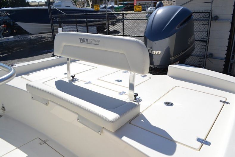 Thumbnail 19 for New 2016 Pathfinder 2600 HPS Bay Boat boat for sale in Vero Beach, FL