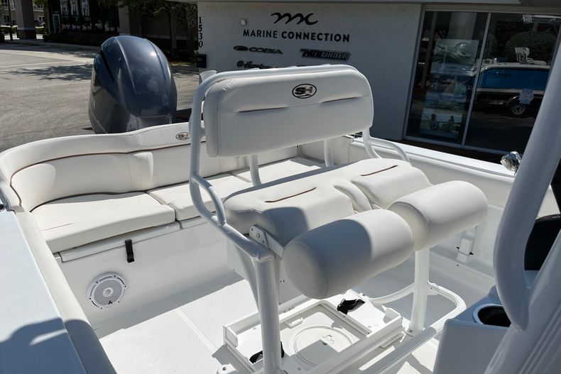 Thumbnail 20 for New 2022 Sea Hunt Ultra 219 boat for sale in Vero Beach, FL