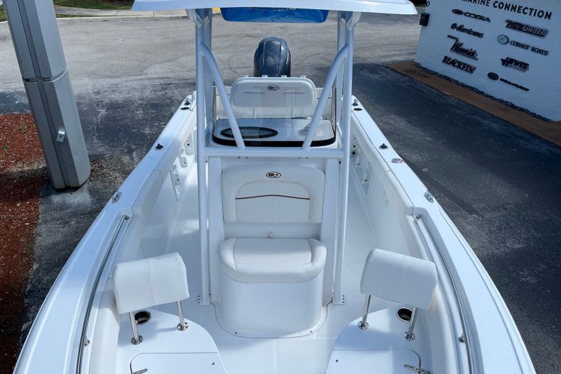 Thumbnail 15 for New 2022 Sea Hunt Ultra 219 boat for sale in Vero Beach, FL