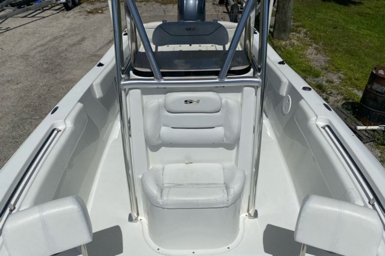Thumbnail 8 for Used 2015 Sea Hunt Ultra 234 boat for sale in West Palm Beach, FL