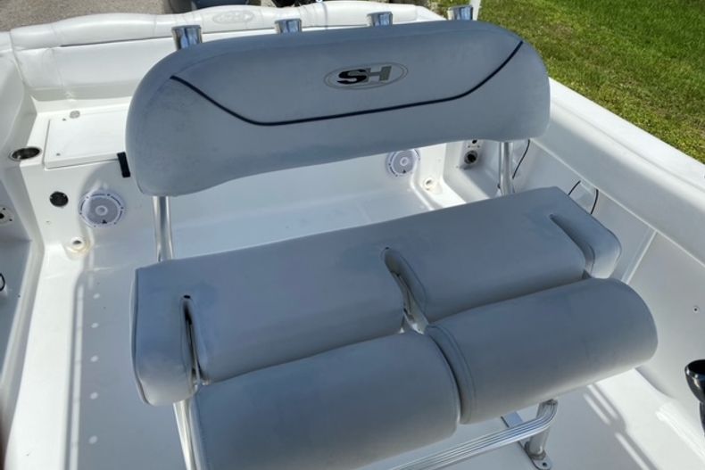Thumbnail 6 for Used 2015 Sea Hunt Ultra 234 boat for sale in West Palm Beach, FL