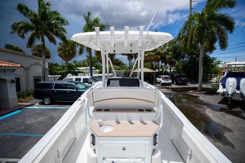Thumbnail 9 for New 2022 Sea Hunt Ultra 234 boat for sale in Fort Lauderdale, FL