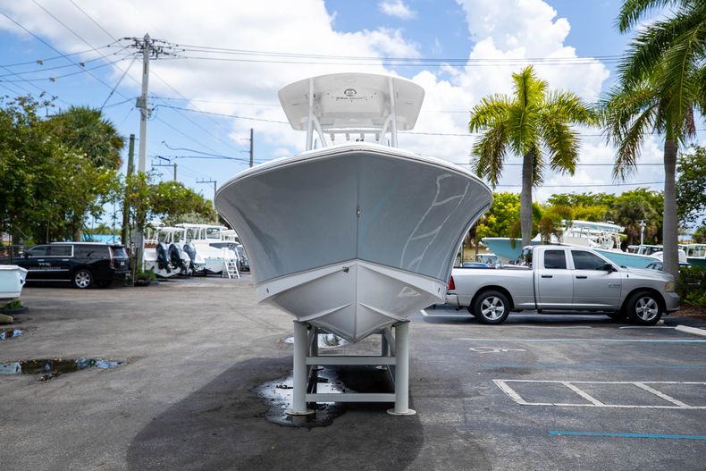 Thumbnail 2 for New 2022 Sea Hunt Ultra 234 boat for sale in Fort Lauderdale, FL