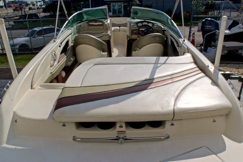 Thumbnail 14 for Used 2006 Sea Ray 220 Select boat for sale in Miami, FL
