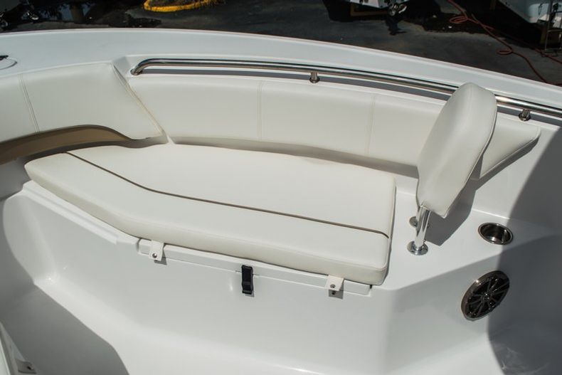 Thumbnail 17 for New 2016 Sportsman Open 232 Center Console boat for sale in West Palm Beach, FL