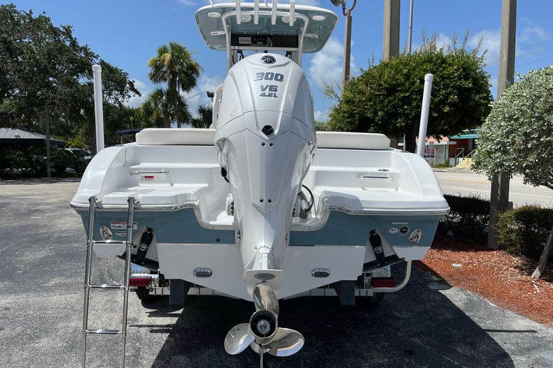 Thumbnail 4 for New 2022 Sea Hunt Escape 25 boat for sale in West Palm Beach, FL