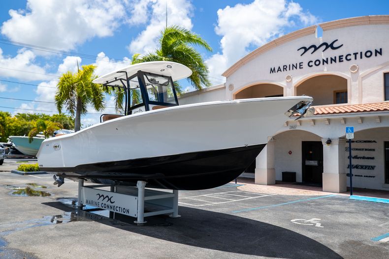 Thumbnail 1 for New 2022 Sea Hunt Gamefish 27 CB boat for sale in West Palm Beach, FL