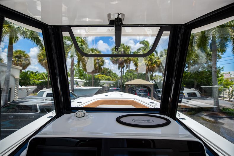 Thumbnail 33 for New 2022 Sea Hunt Gamefish 27 CB boat for sale in West Palm Beach, FL
