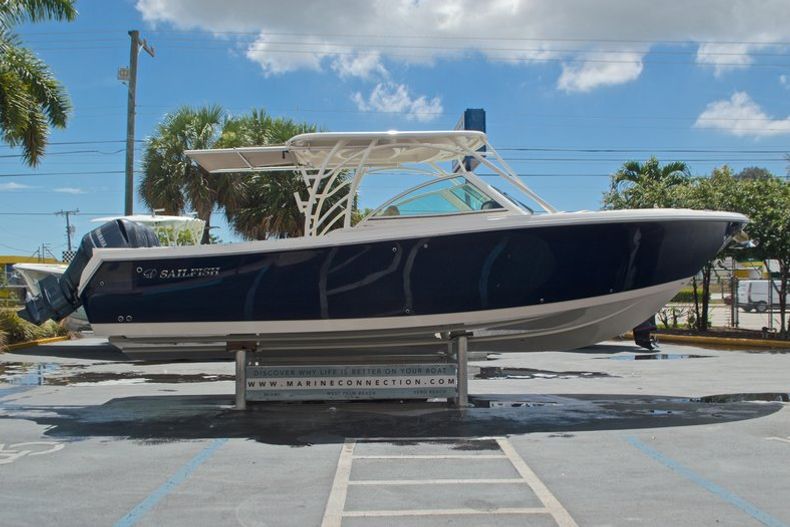 Thumbnail 4 for New 2017 Sailfish 325 Dual Console boat for sale in West Palm Beach, FL