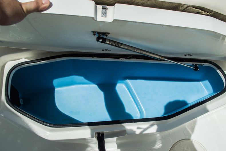 Thumbnail 14 for Used 2007 Mako 234 CC Center Console boat for sale in West Palm Beach, FL