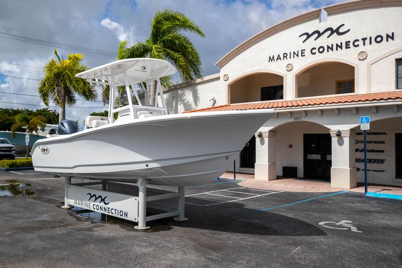 Thumbnail 1 for New 2023 Sea Hunt Ultra 219 boat for sale in West Palm Beach, FL