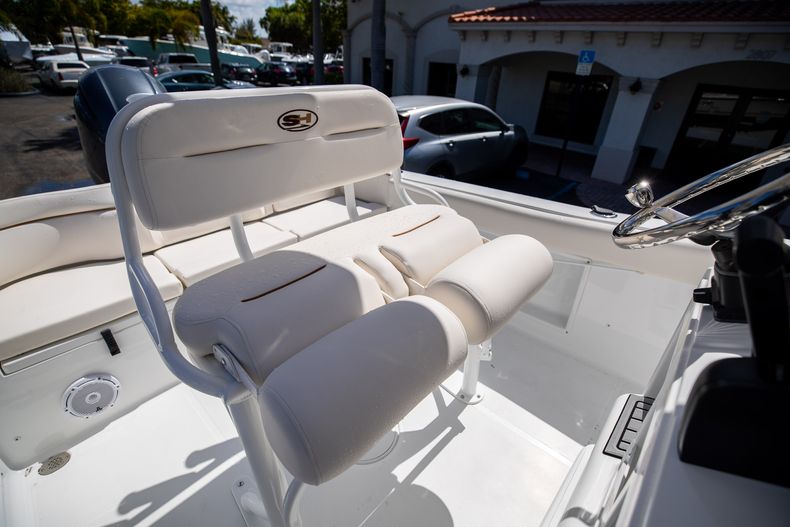 Thumbnail 26 for New 2023 Sea Hunt Ultra 219 boat for sale in West Palm Beach, FL