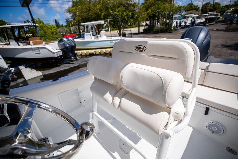 Thumbnail 27 for New 2023 Sea Hunt Ultra 219 boat for sale in West Palm Beach, FL