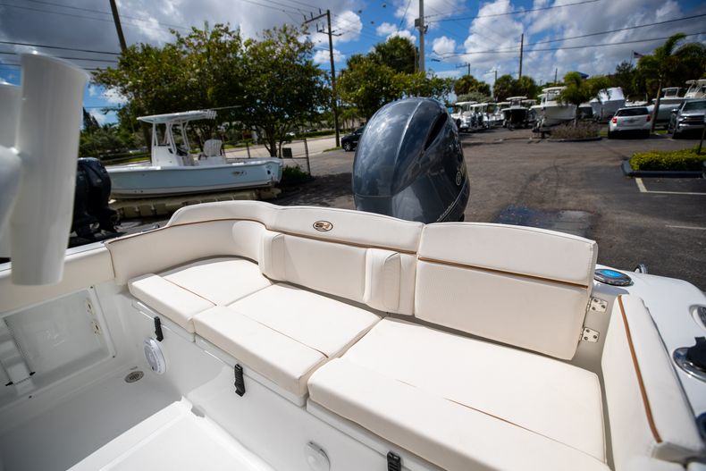 Thumbnail 12 for New 2023 Sea Hunt Ultra 219 boat for sale in West Palm Beach, FL