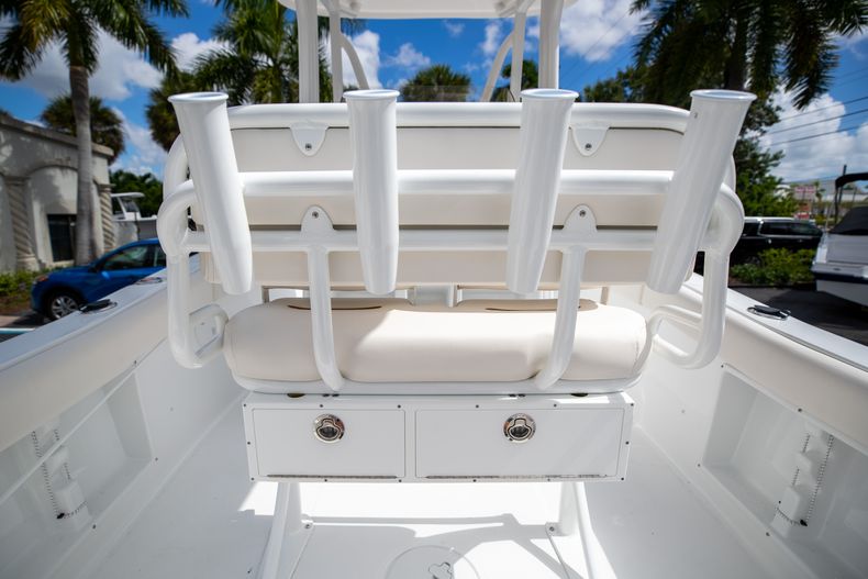 Thumbnail 15 for New 2023 Sea Hunt Ultra 219 boat for sale in West Palm Beach, FL