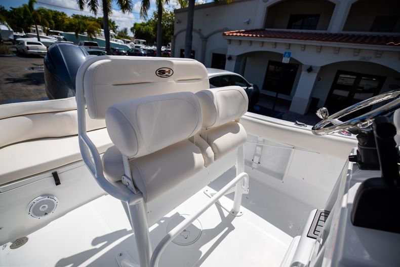 Thumbnail 25 for New 2023 Sea Hunt Ultra 219 boat for sale in West Palm Beach, FL