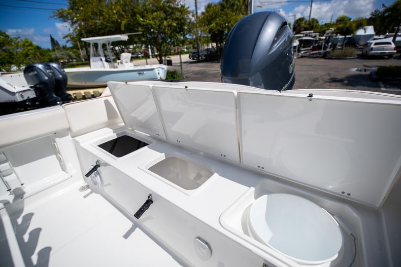Thumbnail 13 for New 2023 Sea Hunt Ultra 219 boat for sale in West Palm Beach, FL