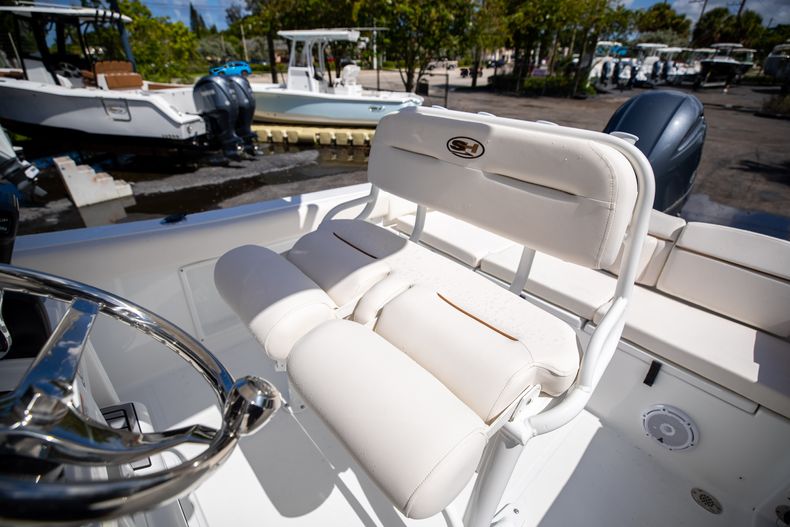 Thumbnail 28 for New 2023 Sea Hunt Ultra 219 boat for sale in West Palm Beach, FL