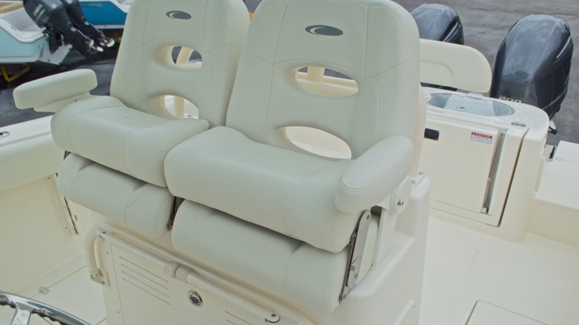 New 2016 Cobia 277 Center Console #W092 image 32