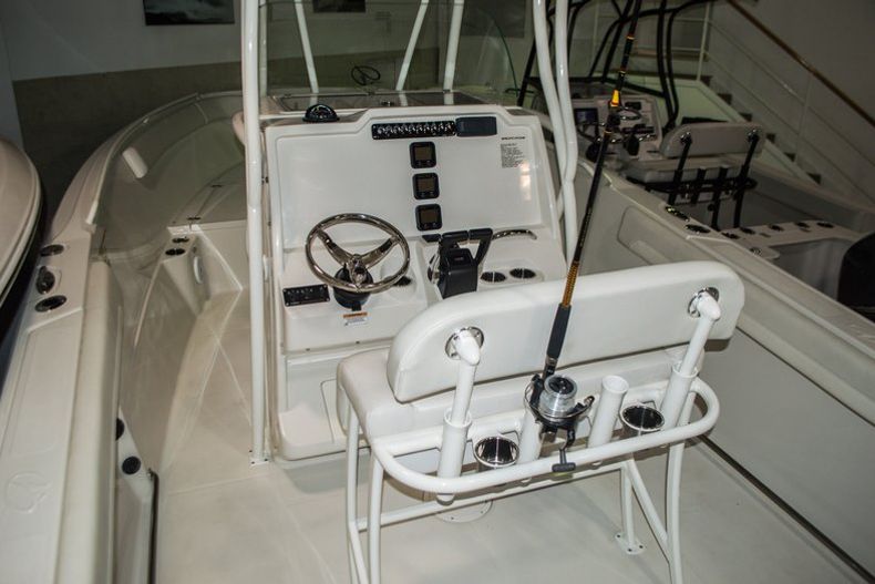 Thumbnail 6 for New 2015 Sailfish 240 CC Center Console boat for sale in West Palm Beach, FL